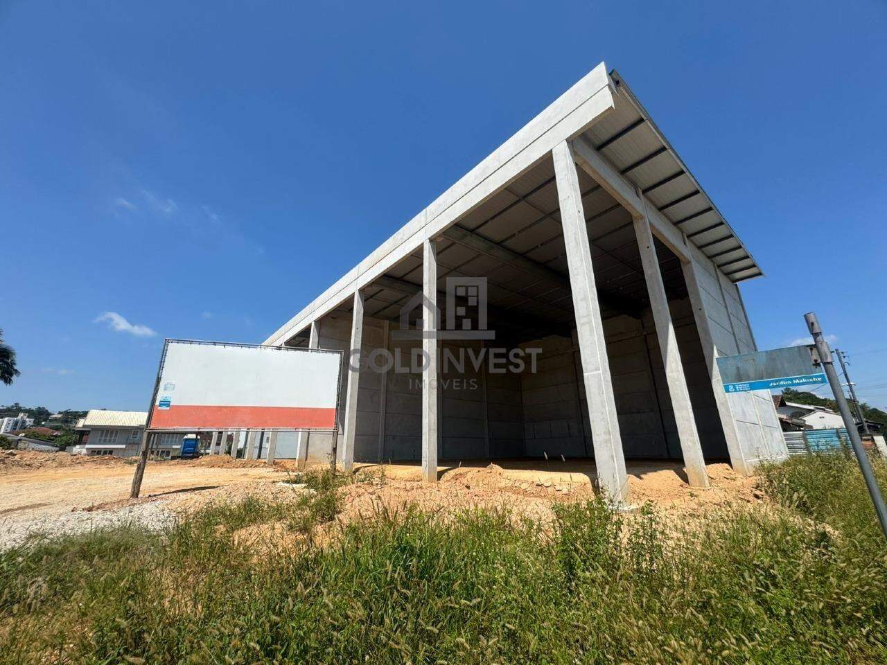 Sala comercial com 130m² no bairro Jardim Maluche!!!