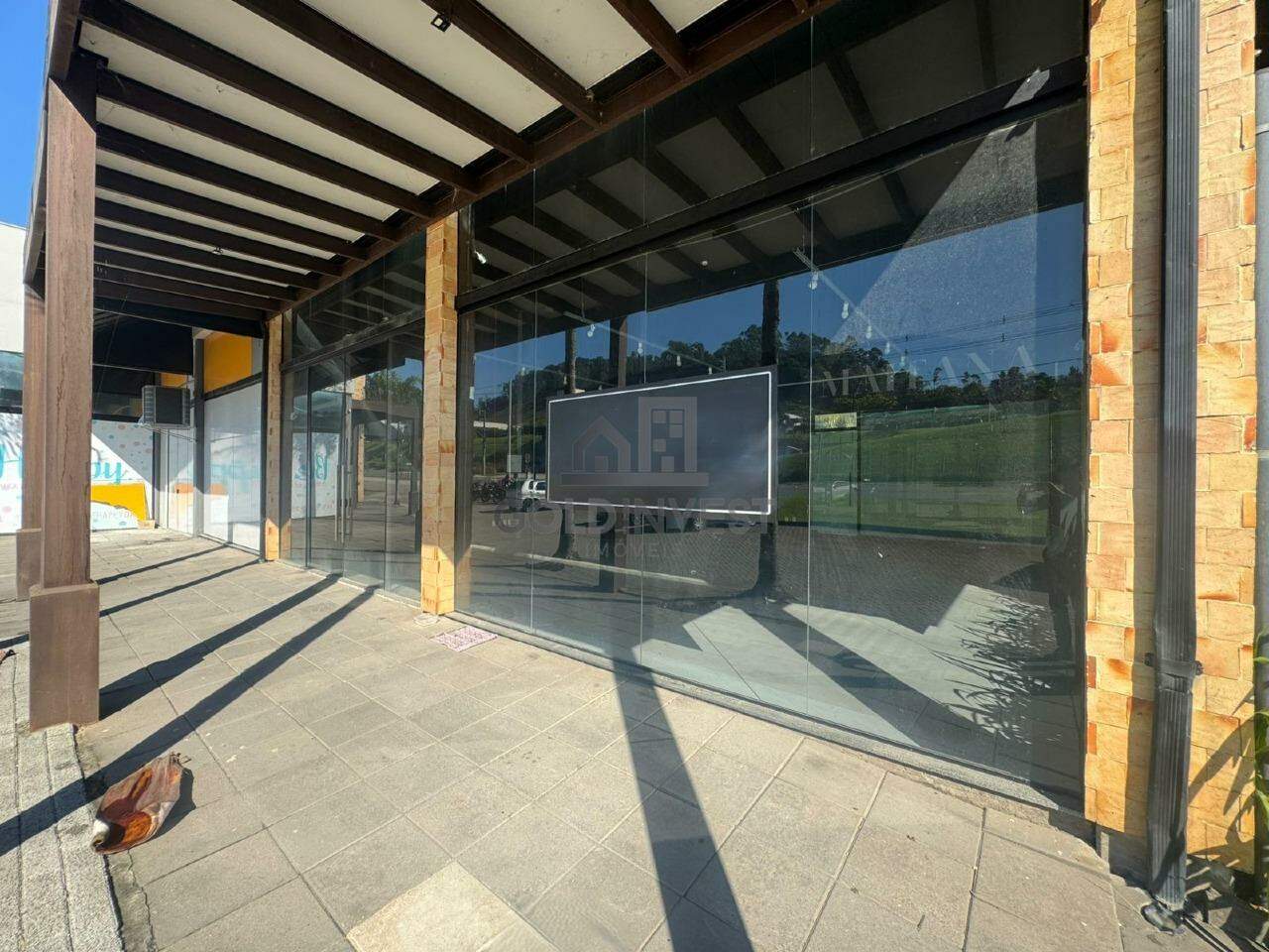 Sala Comercial para aluguel no Bateas: 