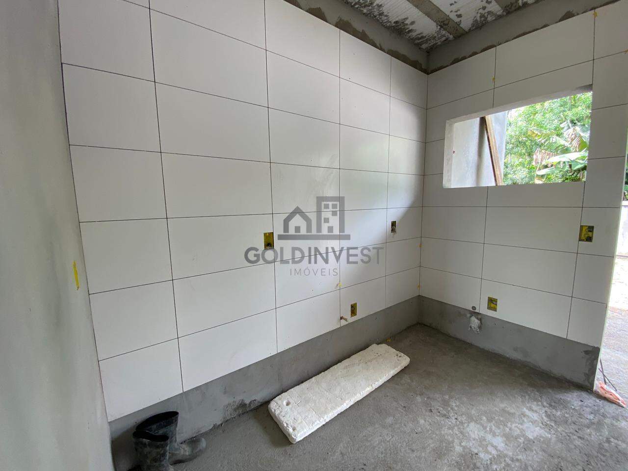 Casa à venda no Souza Cruz: 