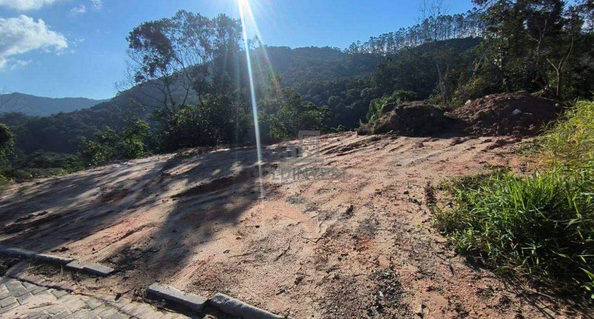 Terreno à venda no Volta Grande: 