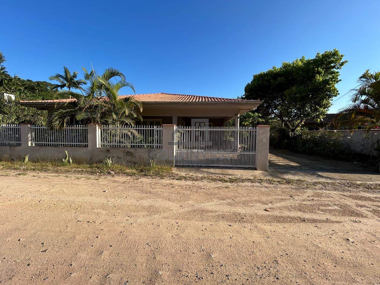 Casa à venda no Limeira Baixa: 