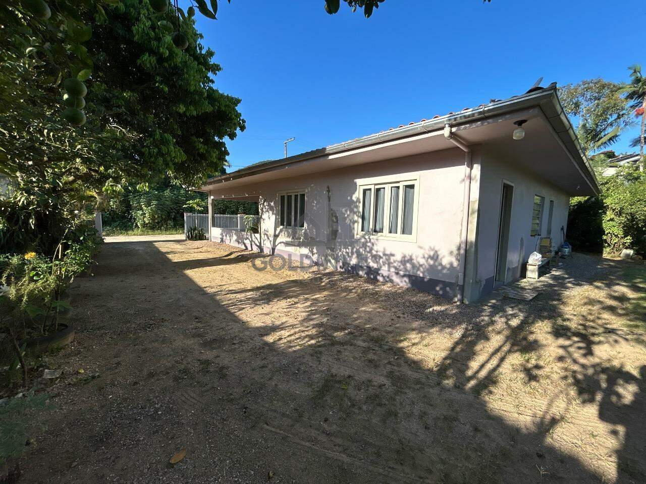Casa à venda no Limeira Baixa: Fundo