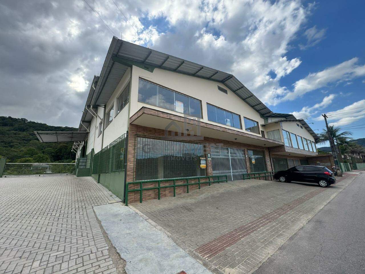 Sala Comercial para aluguel no Limeira Baixa: 