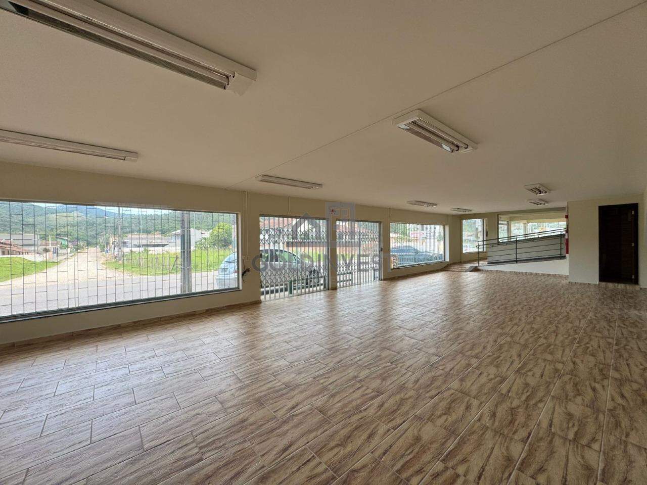 Sala Comercial para aluguel no Limeira Baixa: 