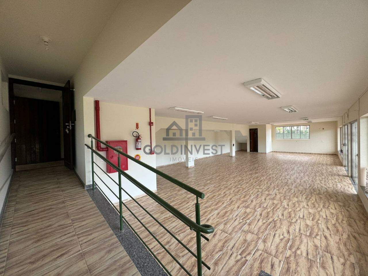 Sala Comercial para aluguel no Limeira Baixa: 