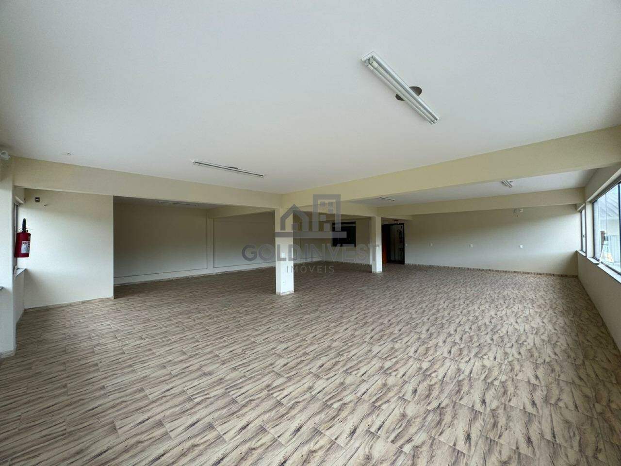 Sala Comercial para aluguel no Limeira Baixa: 