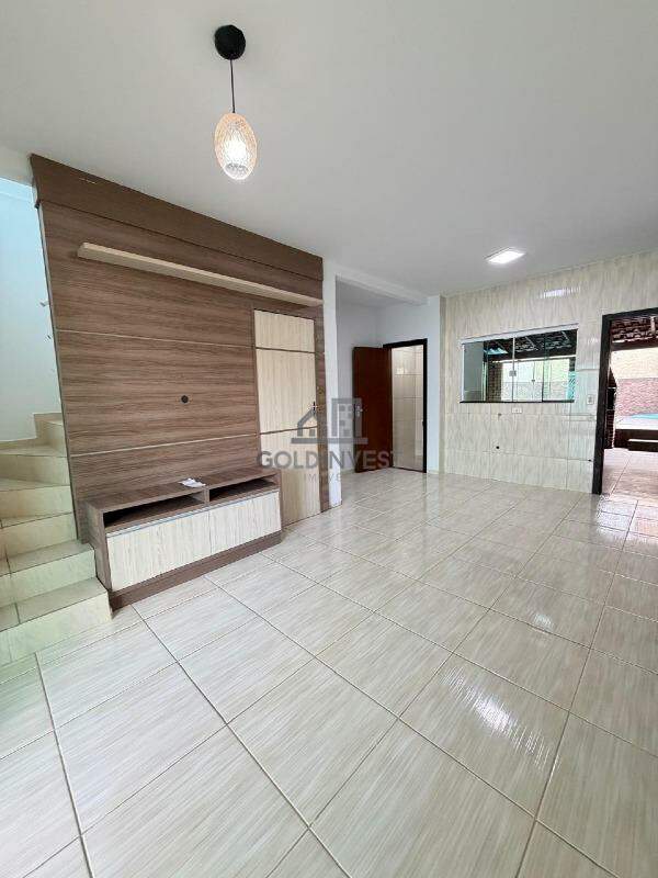 Casa à venda no Tomaz Coelho: 