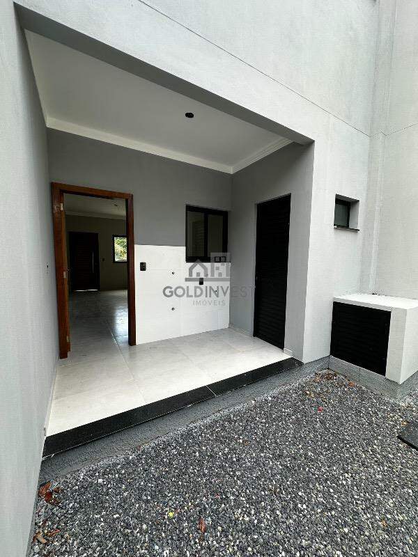 Casa à venda no Poço Fundo: 