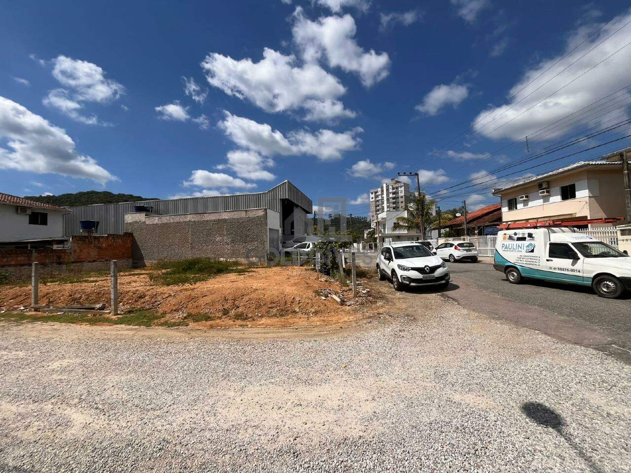Terreno à venda no Santa Terezinha: 