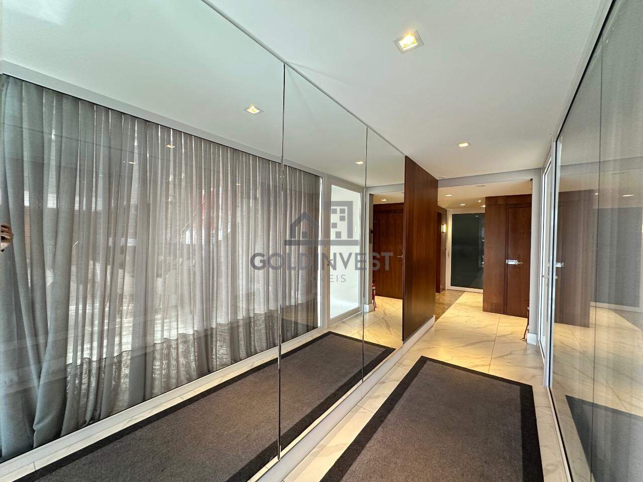 Apartamento à venda no Centro II: 