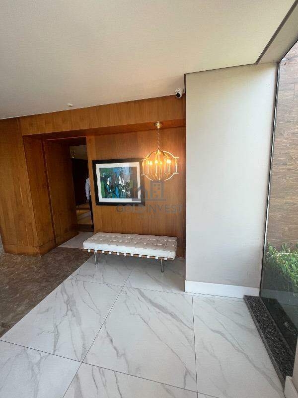 Apartamento à venda no Centro II: 
