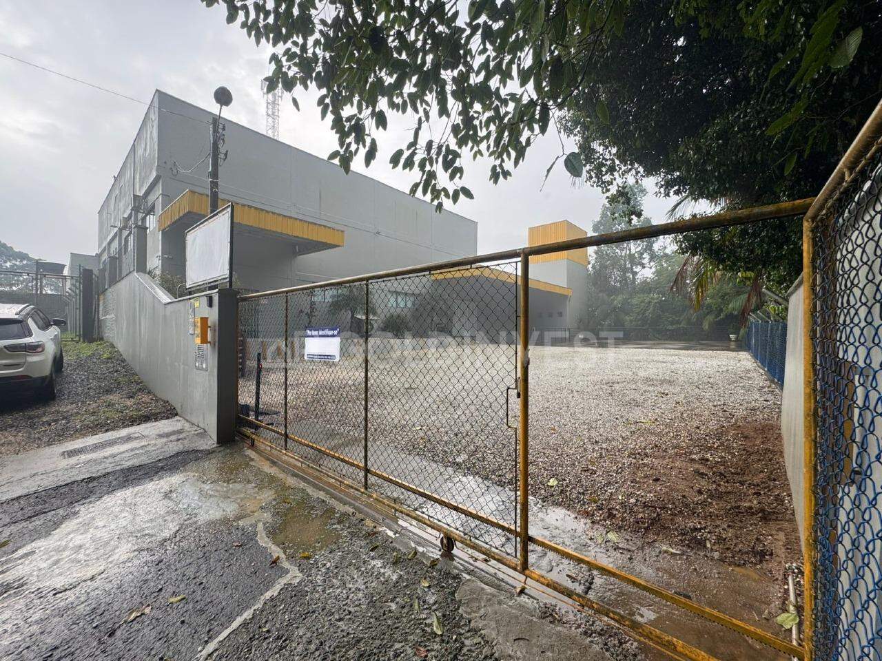 Galpão / Depósito / Armazém de 1244m² no bairro Azambuja, em Brusque | Eu Corretor