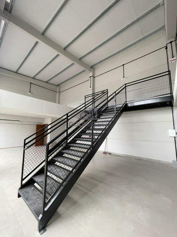 Sala Comercial para aluguel no Jardim Maluche: 