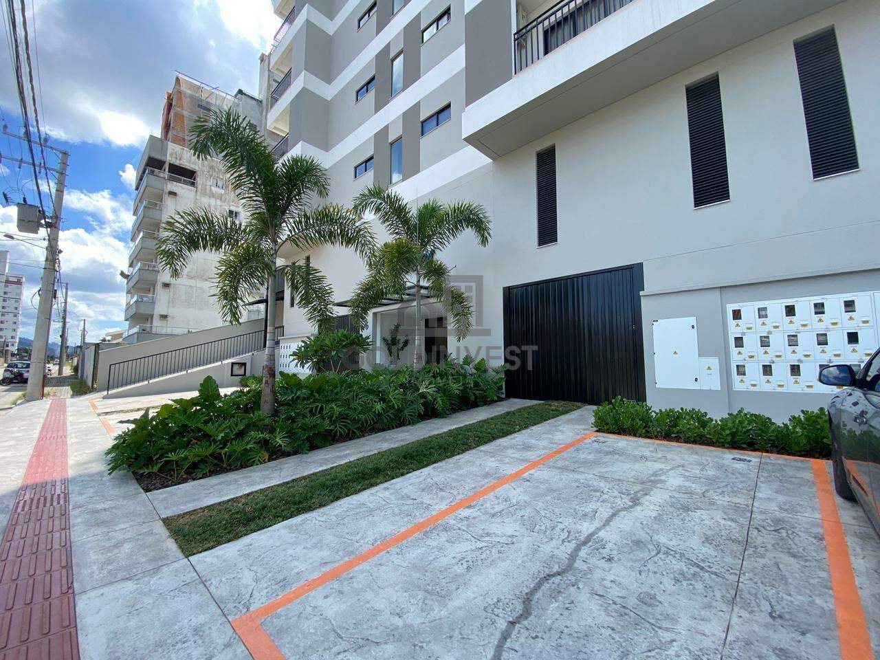 Apartamento à venda no Santa Terezinha: 