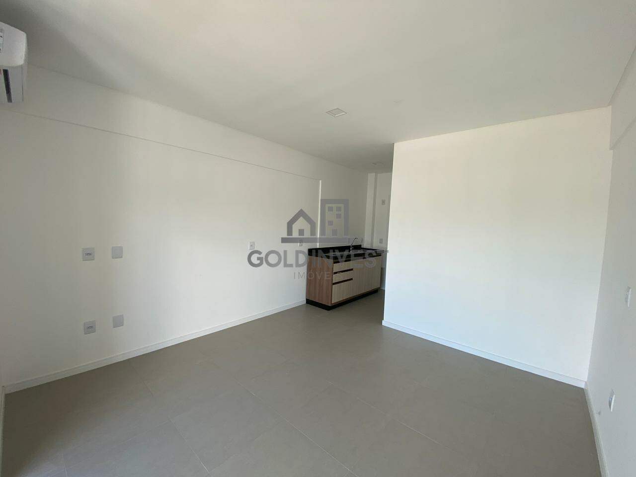 Apartamento à venda no Santa Terezinha: 
