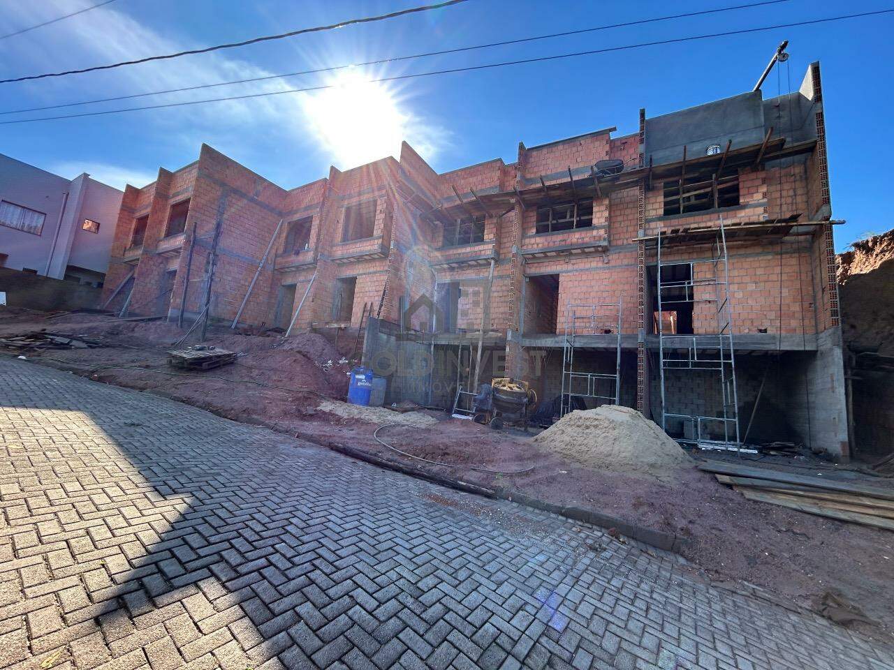 Casa à venda no Nova Brasília: BLOCO A