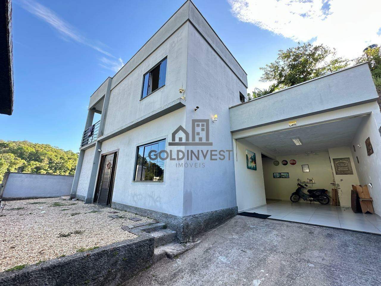 Casa para aluguel no Azambuja: 
