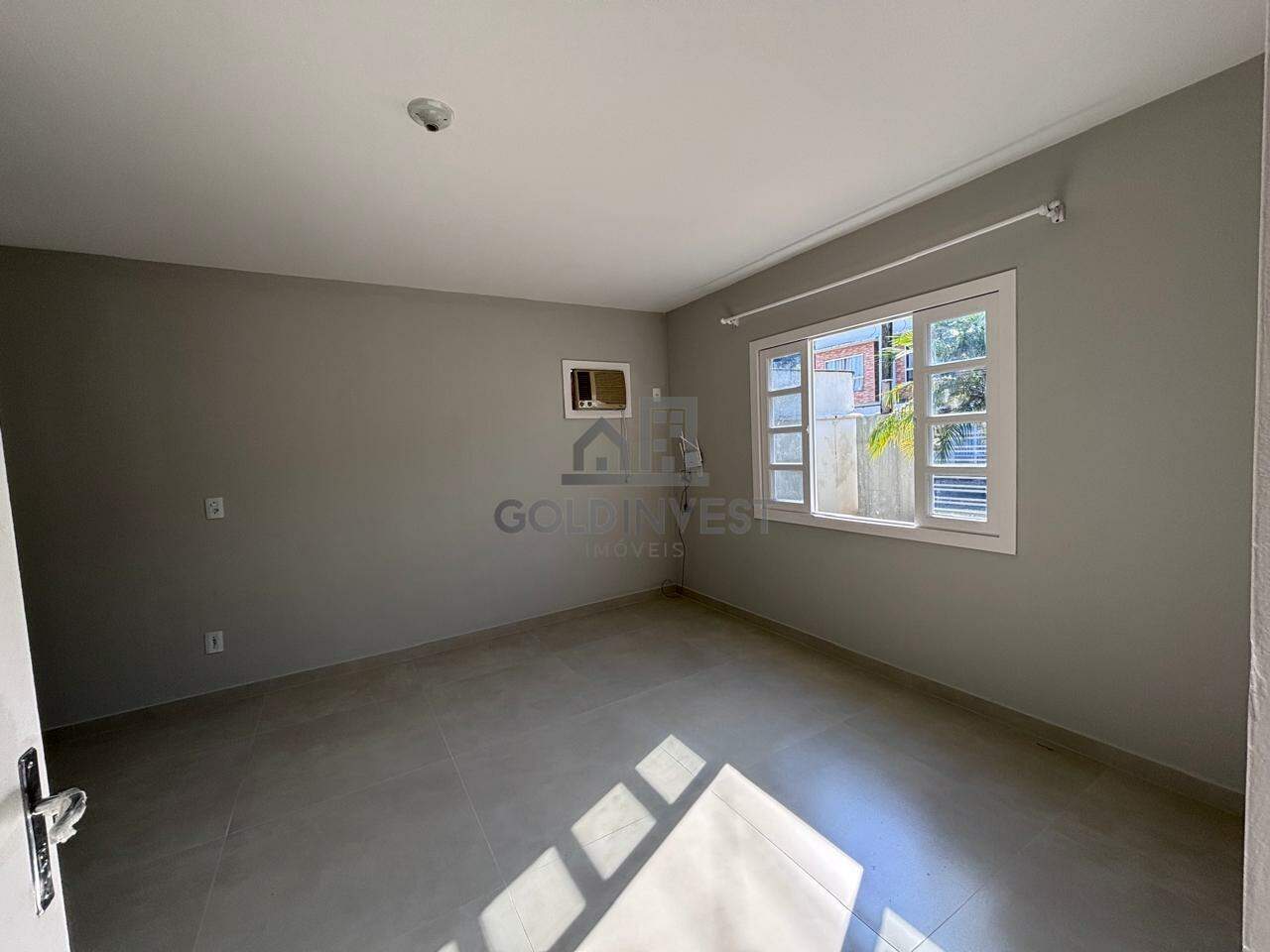 Casa para aluguel no Planalto: 