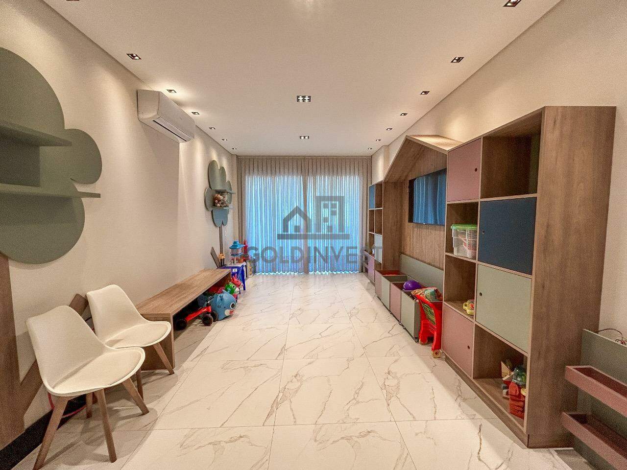 Apartamento à venda no Centro I: Esapço kids