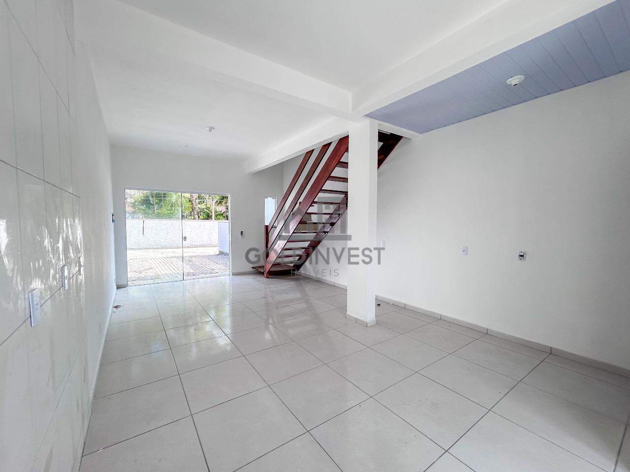 Casa à venda no Poço Fundo: 