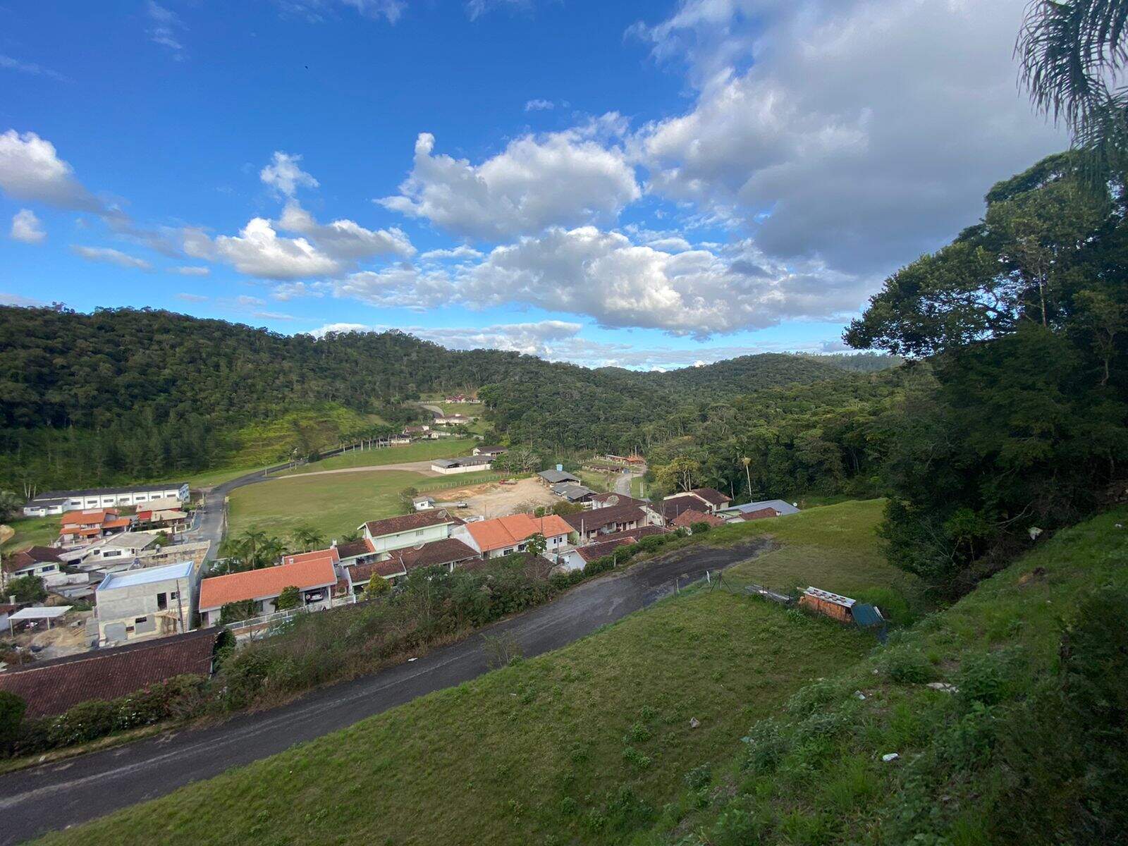 Terreno à venda no Centro II: 