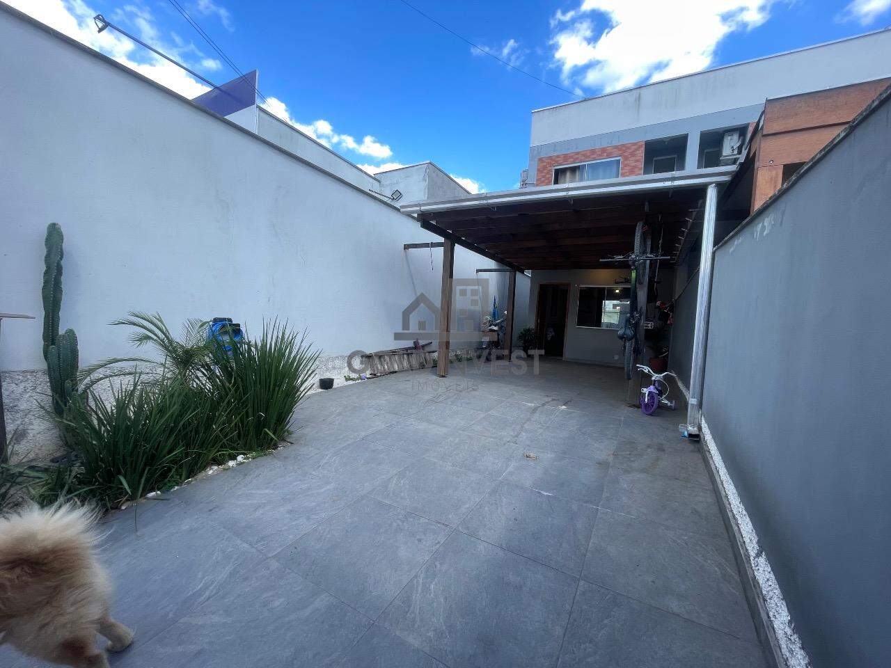 Casa à venda no Volta Grande: 