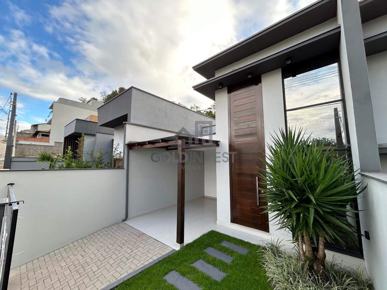 Casa à venda no Aimoré: 
