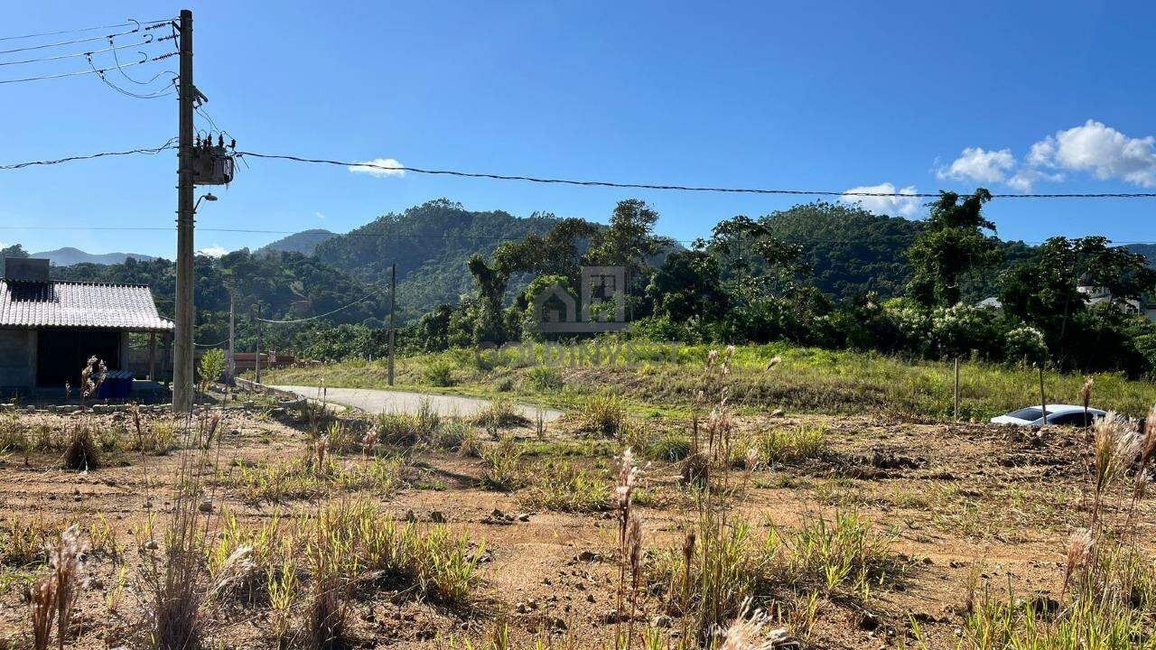 Terreno à venda no São João: 