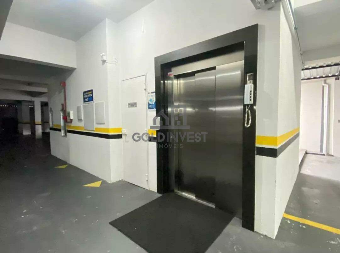 Apartamento para aluguel no Azambuja: 