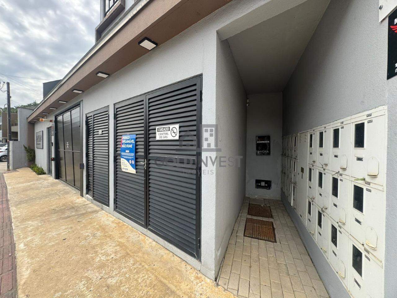 Apartamento para aluguel no Azambuja: 