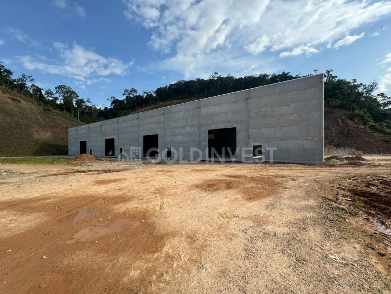 Galpão para aluguel no Bateas: 