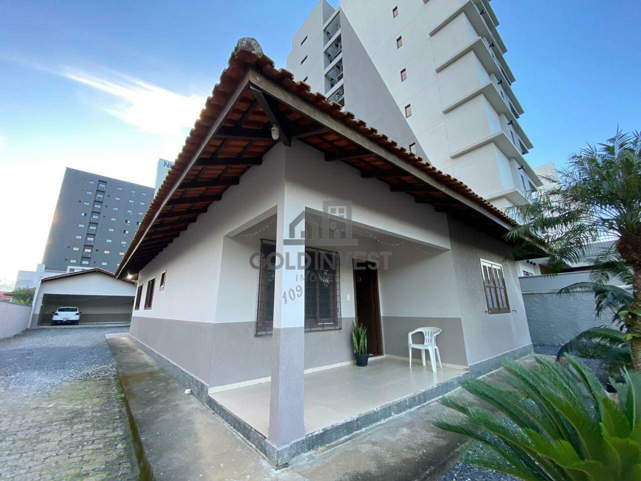 Casa à venda no Santa Terezinha: 