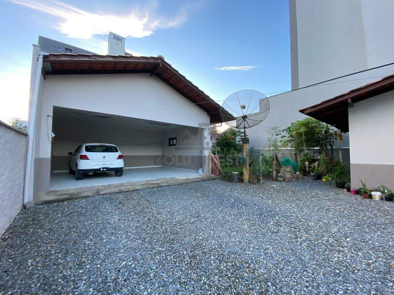 Casa à venda no Santa Terezinha: 