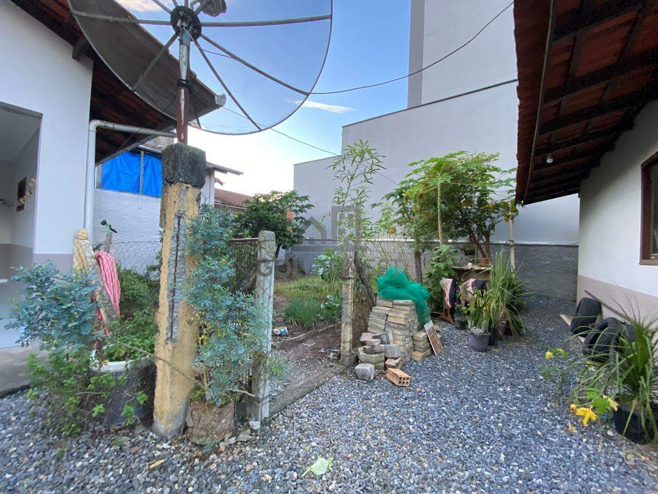 Casa à venda no Santa Terezinha: 