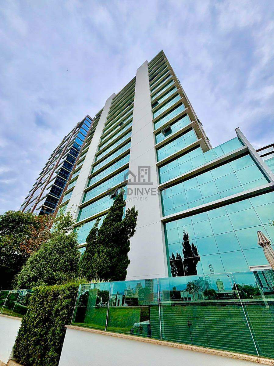 Apartamento à venda no Centro II: 