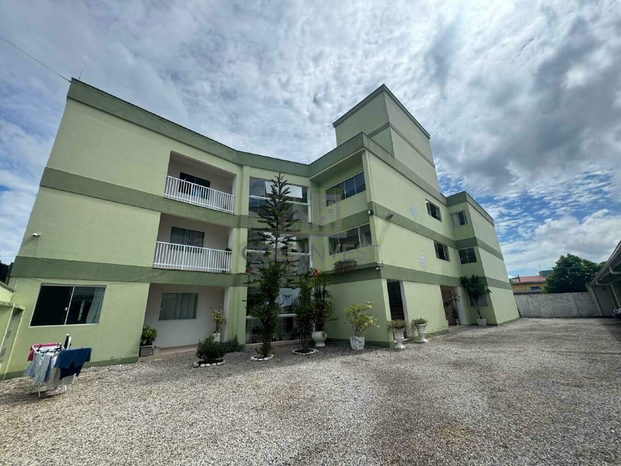 Apartamento para aluguel no Santa Terezinha: 