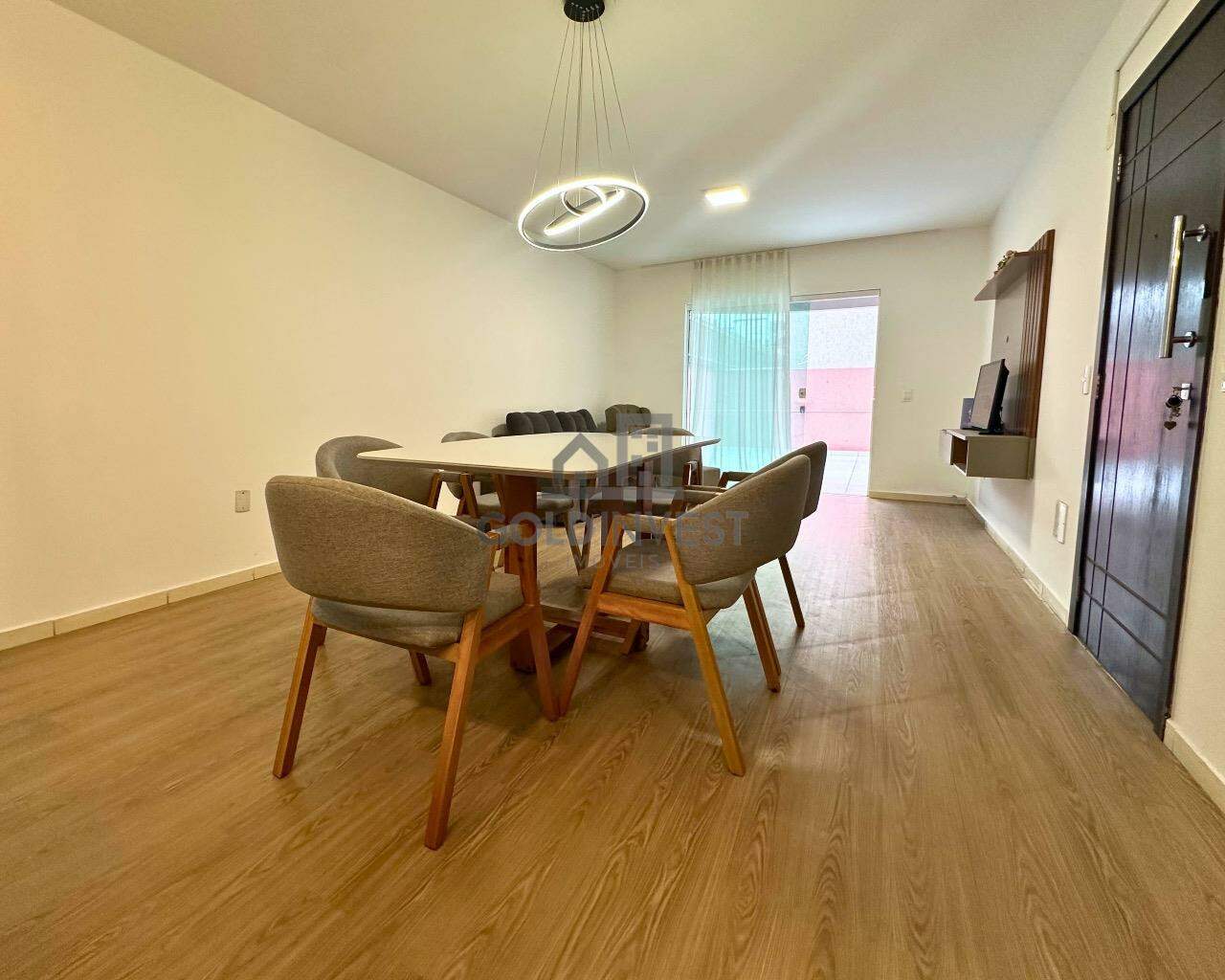 Apartamento à venda no Centro II: 
