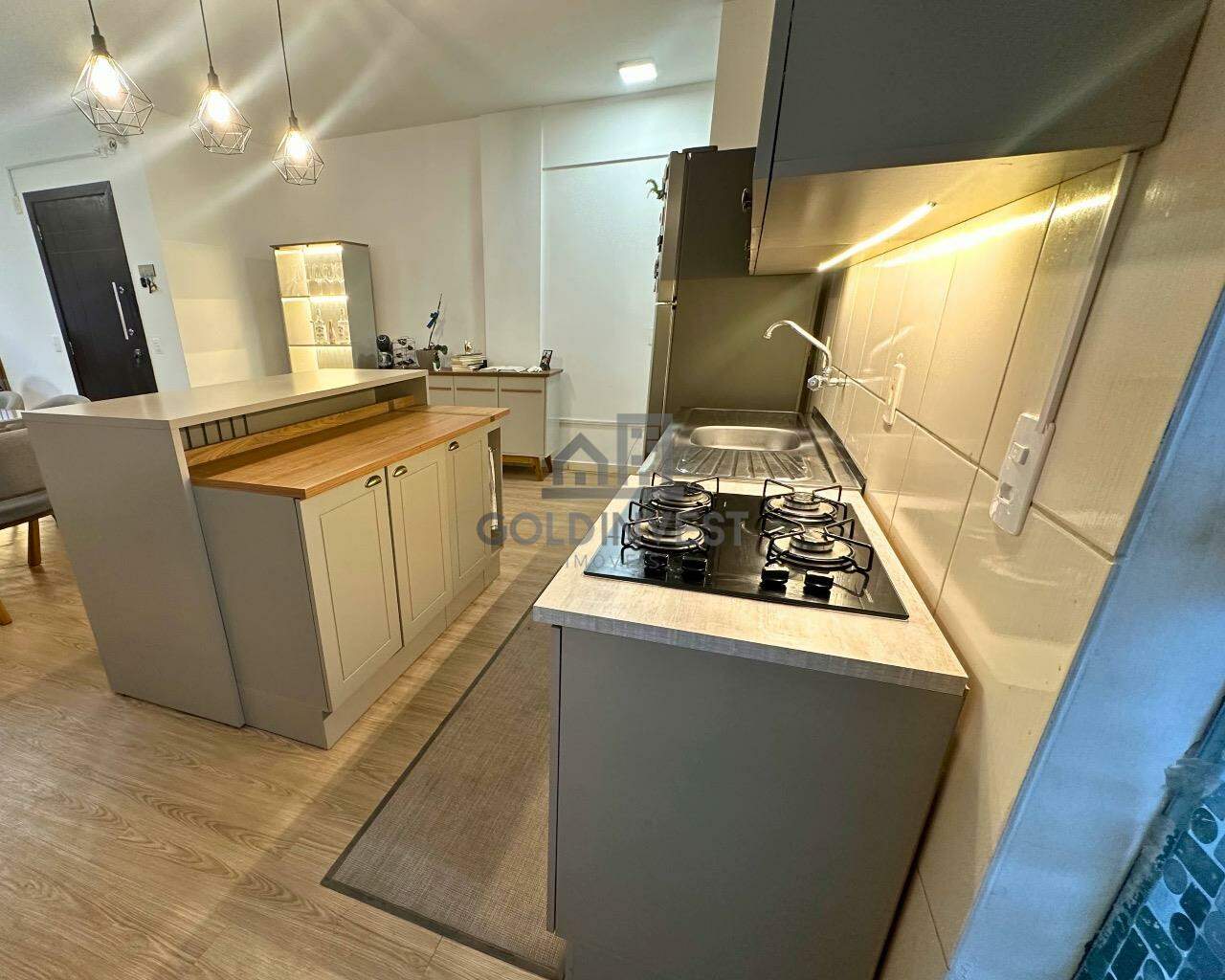 Apartamento à venda no Centro II: 