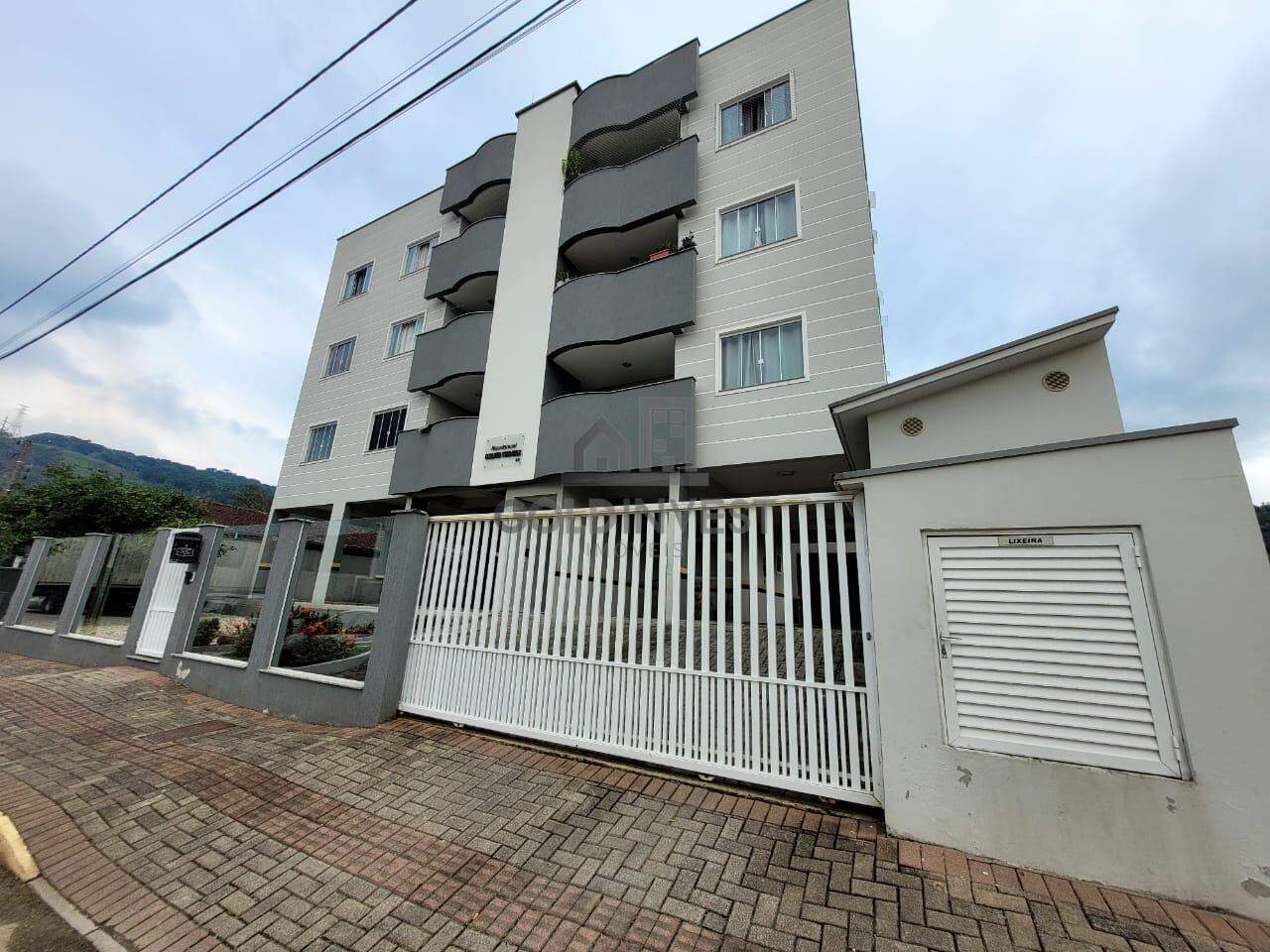 Apartamento à venda no Guarani: 