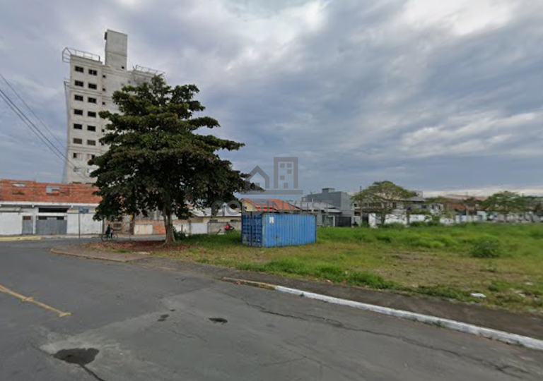 Terreno à venda no São Vicente: 