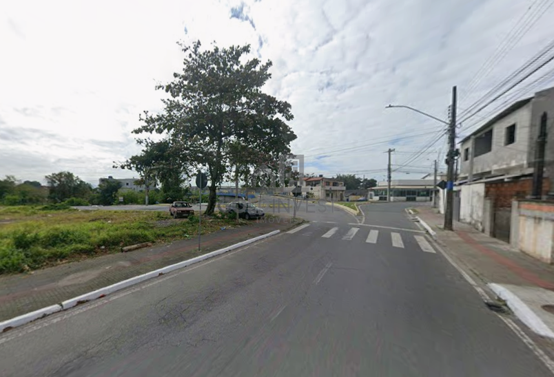 Terreno à venda no São Vicente: 