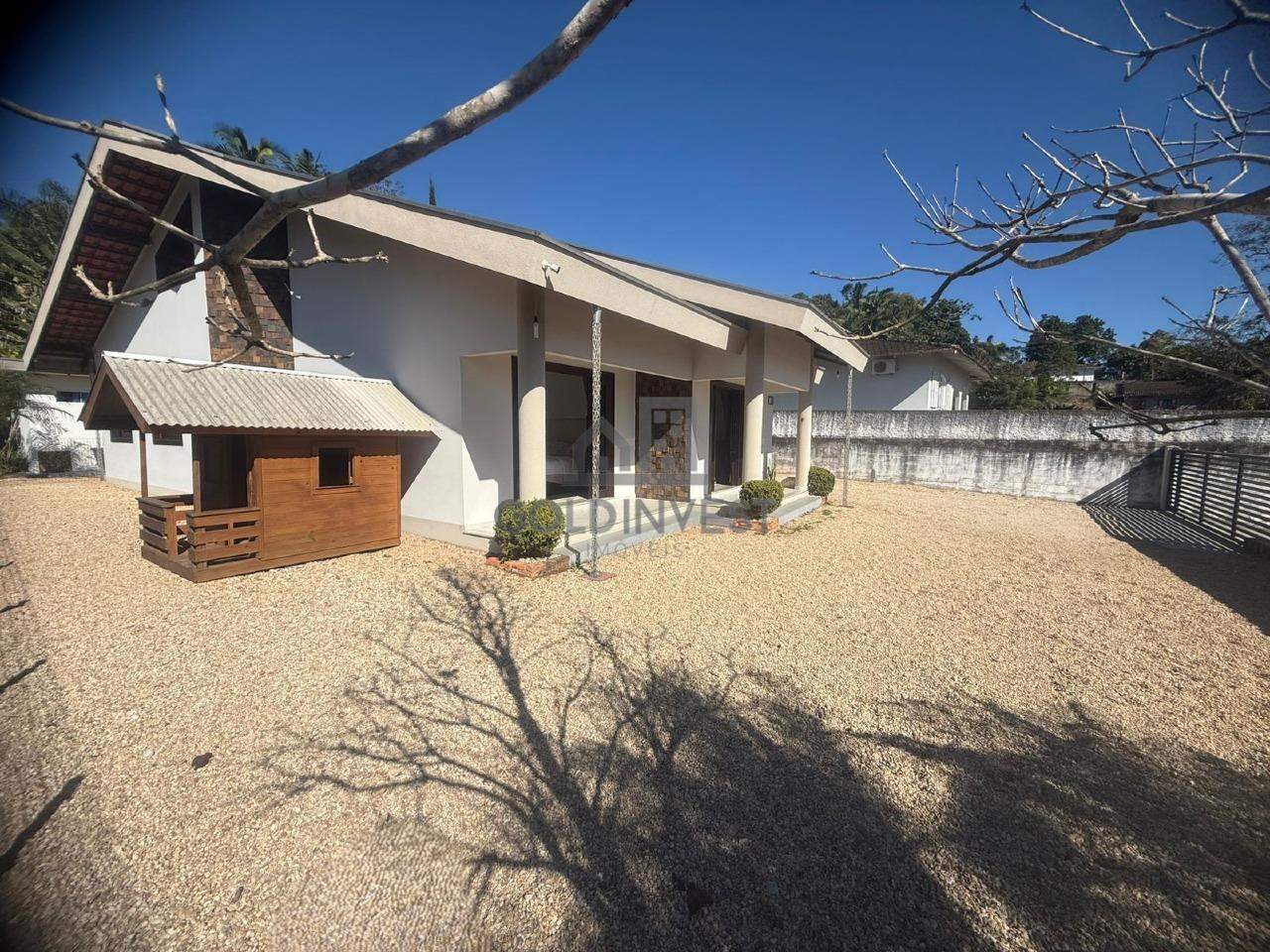 Casa à venda no Souza Cruz: 