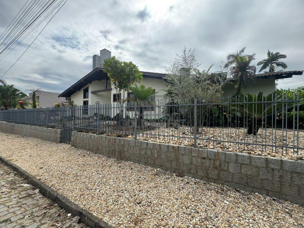 Casa para aluguel no Centro I: 