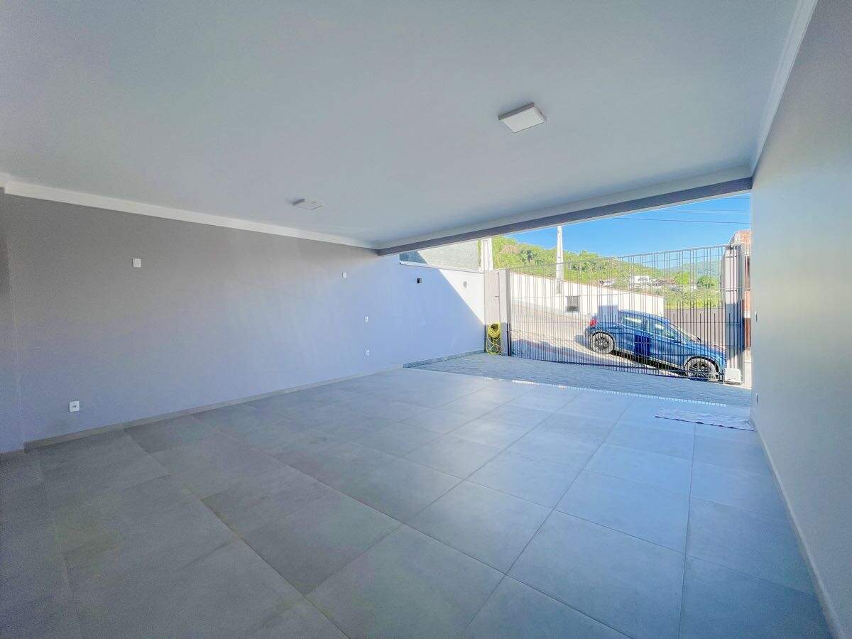 Casa à venda no Souza Cruz: 
