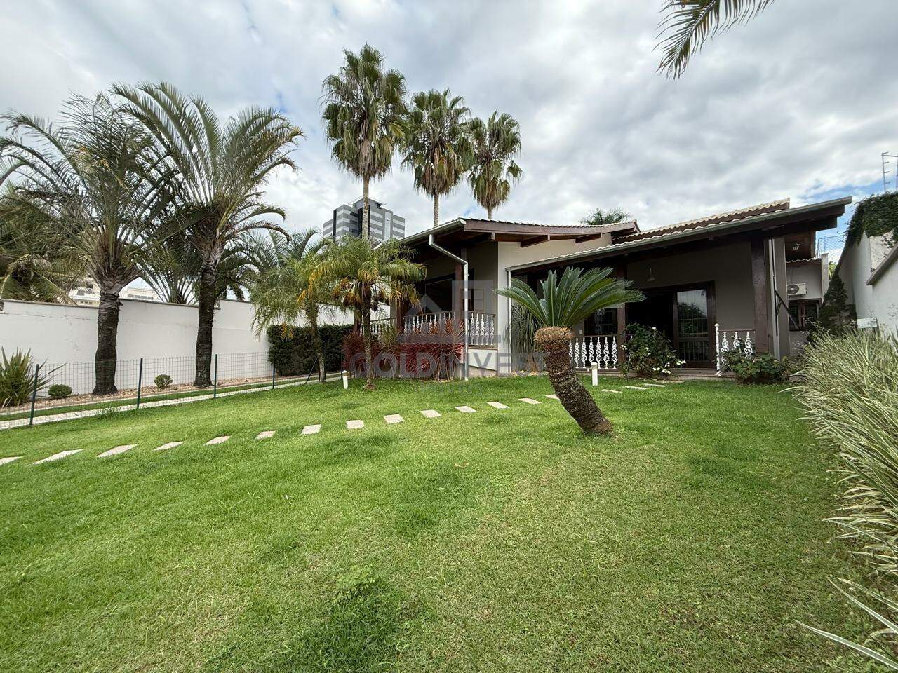 Casa à venda no Centro I: 