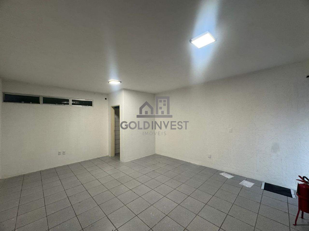 Sala Comercial para aluguel no Azambuja: 