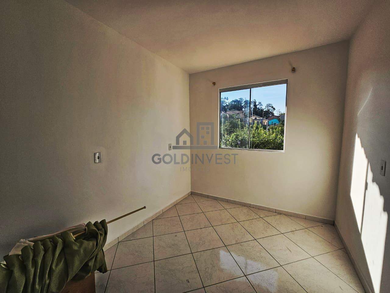 Casa à venda no Primeiro de Maio: 