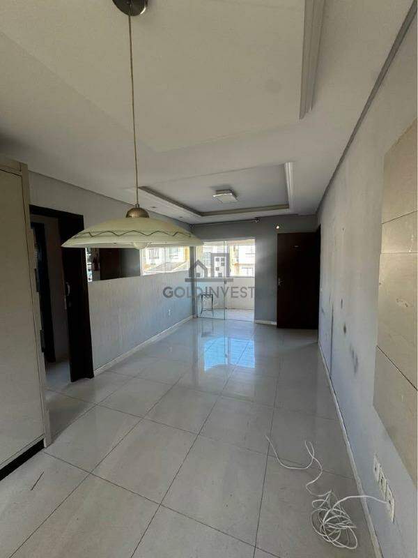 Apartamento à venda no Limoeiro: 