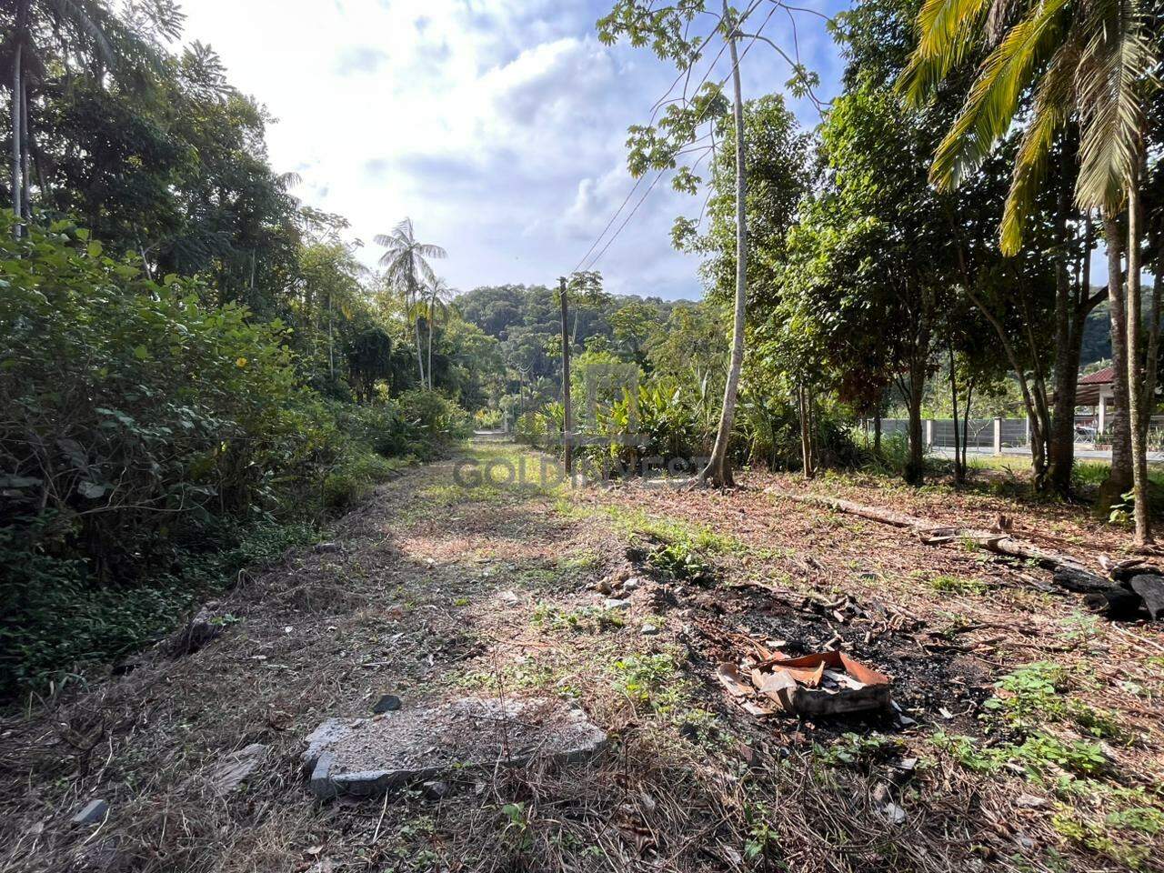 Terreno à venda no São Pedro: 
