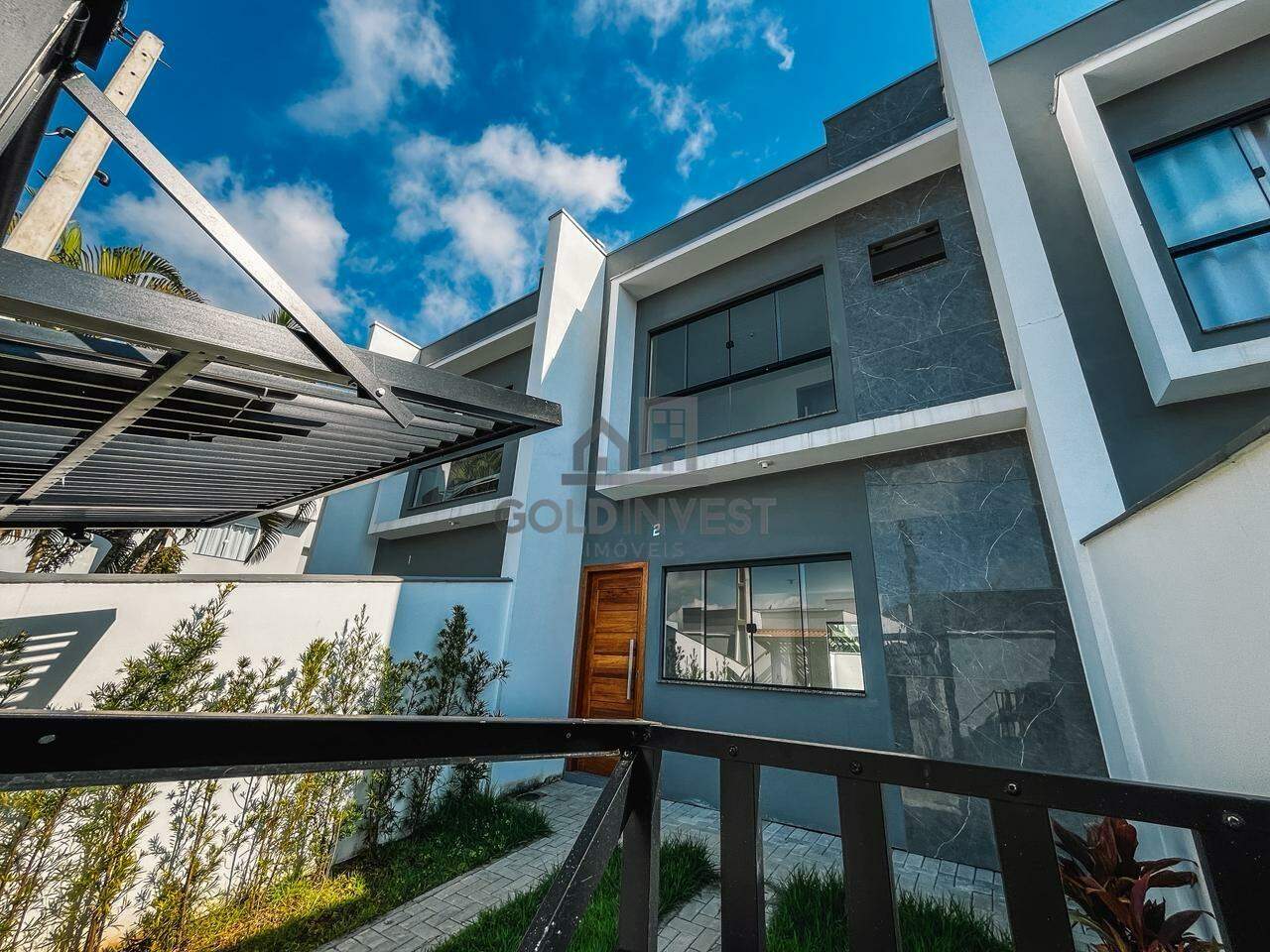 Casa à venda no Limoeiro: 